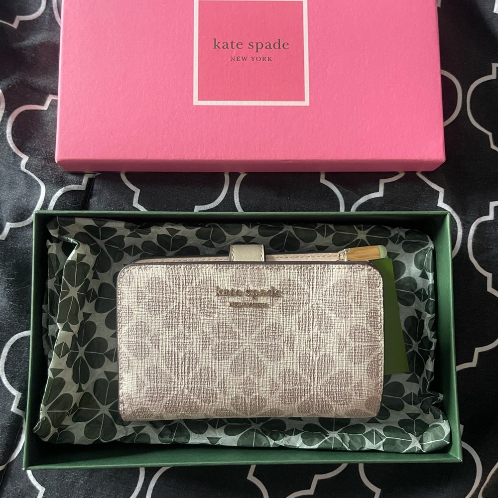 kate spade floral compact wallet
